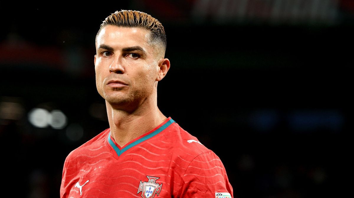 Cristiano Ronaldo saat membela Timnas Portugal dalam pertandingan
