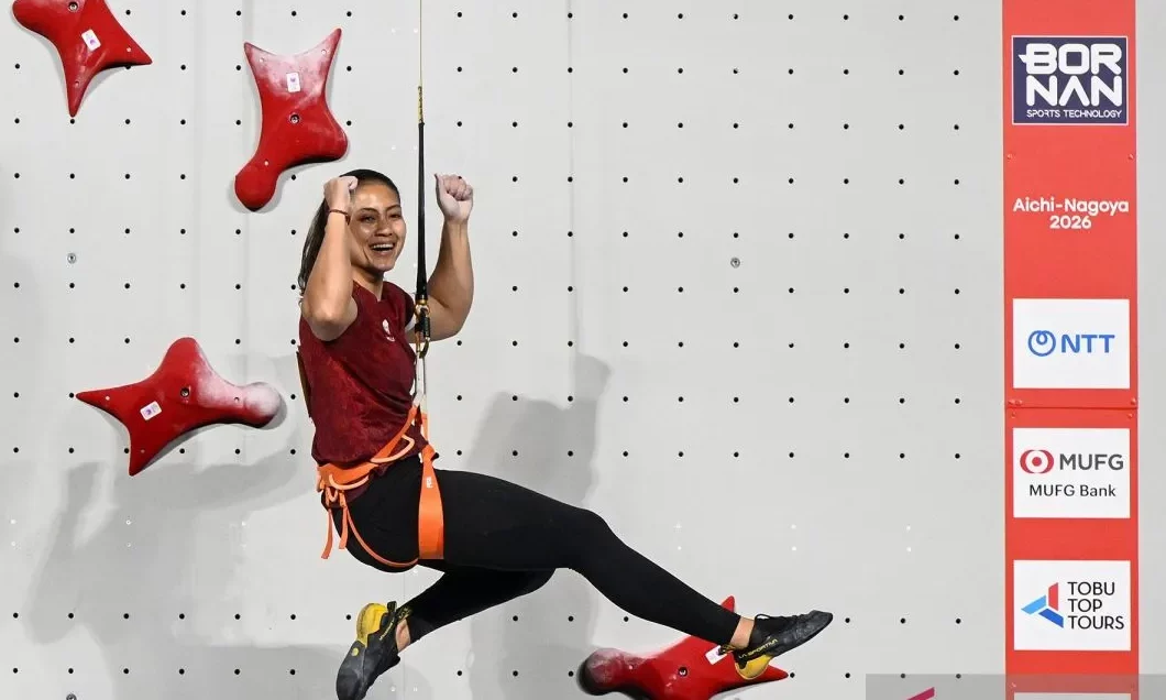 Desak Made Rita Kusuma Dewi meraih medali emas panjat tebing speed putri Asian Games 2026