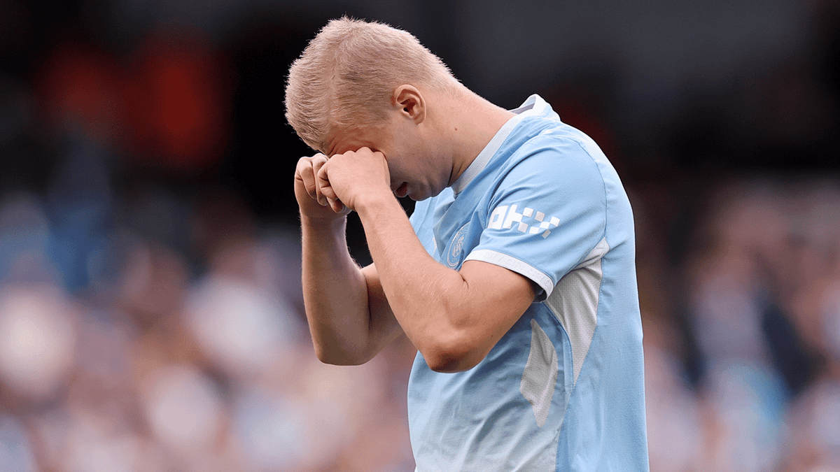 Erling Haaland saat berlatih bersama Timnas Norwegia di tengah investigasi kasus Manchester City