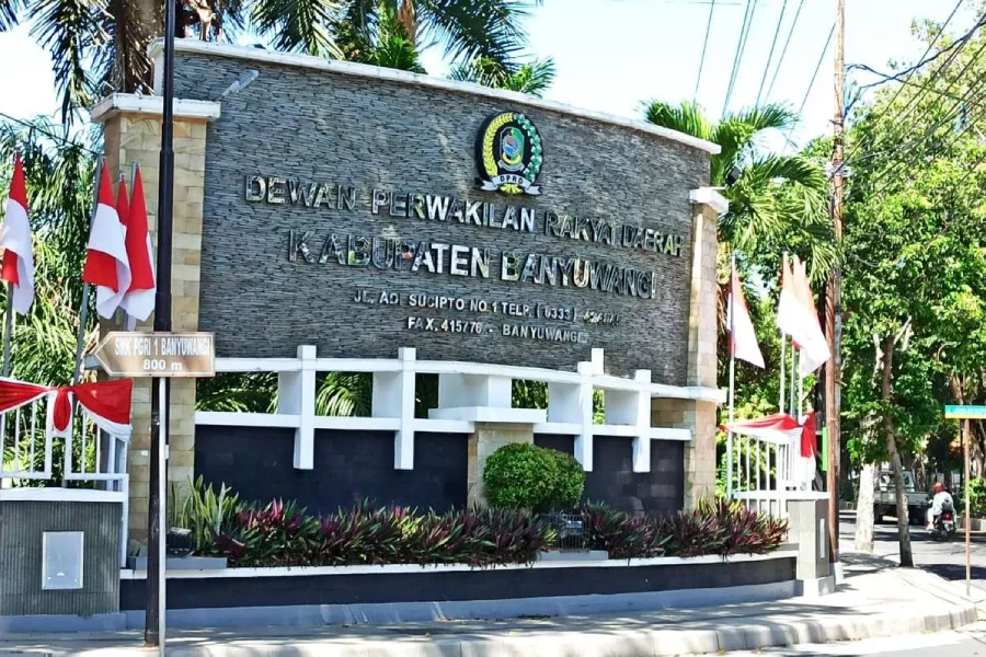 Gedung DPRD Banyuwangi tempat penonaktifan anggota dewan yang terseret narkoba