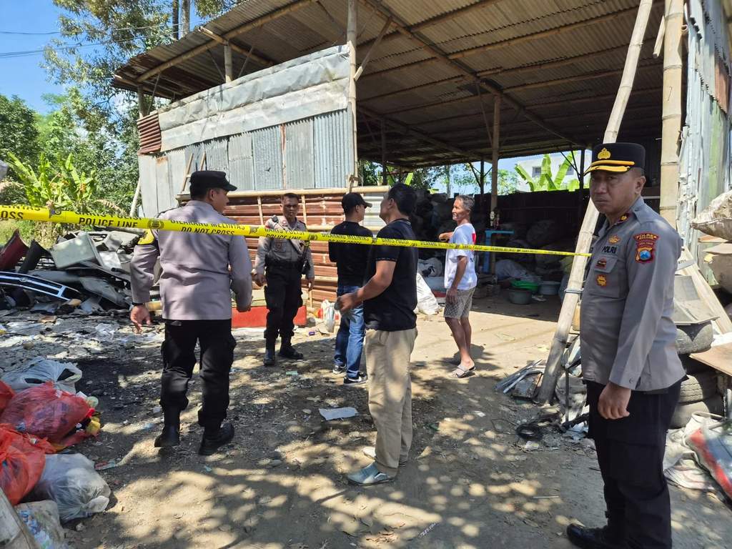 Geger Penemuan Mortir di Gudang Besi Tua Malang, Gegana Turun Tangan
