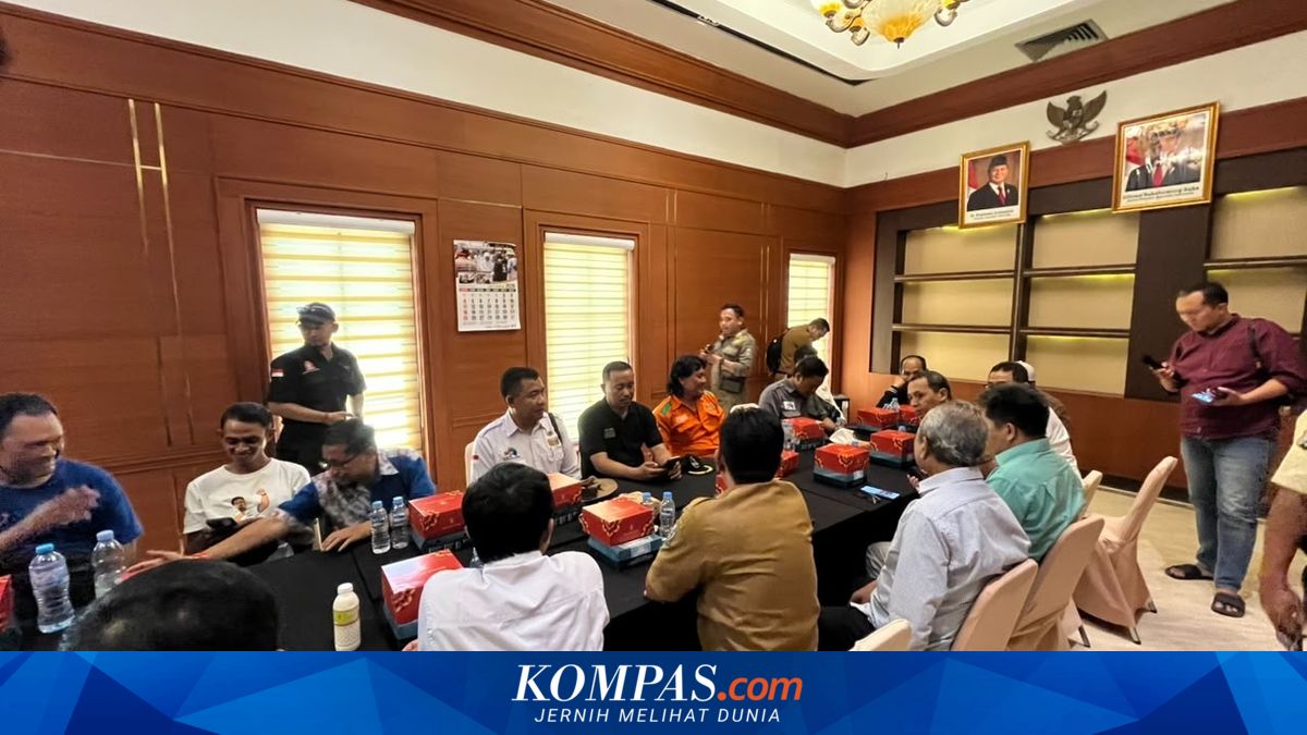 Ilustrasi buruh dan pekerja di Jawa Timur terkait kasus PHK yang tembus 5.400 kasus