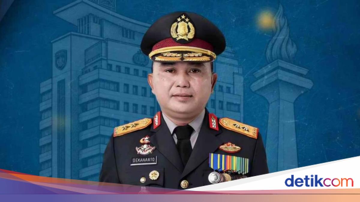 Irjen Dekananto Eko Purwono resmi menjabat sebagai Kapolda Jatim