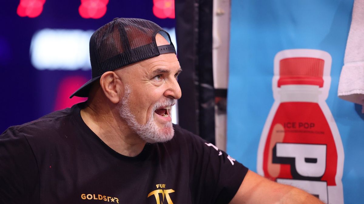 John Fury memberikan alasan mengapa ia tidak akan hadir di pertandingan Tyson Fury melawan Anthony Joshua