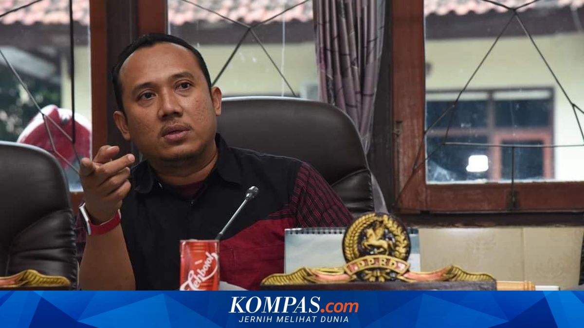 Kapal patroli Bakamla mengamankan perairan laut Indonesia