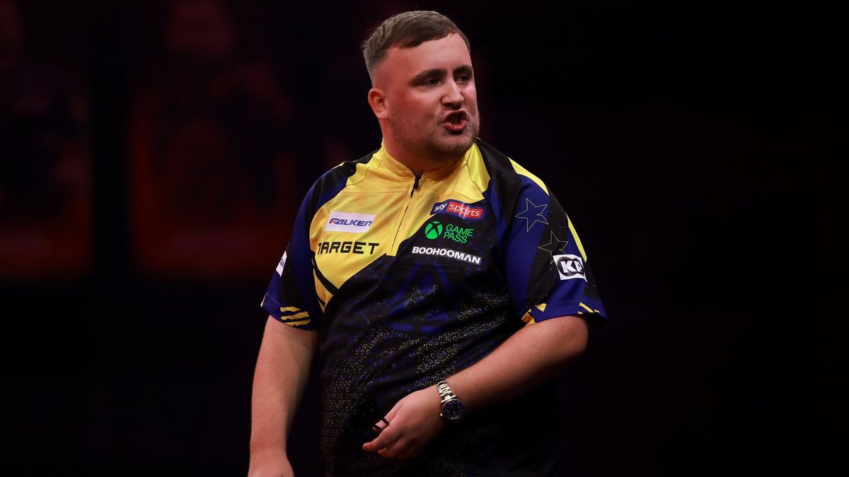 Luke Littler bertanding di ajang darts dengan pengamanan ketat penonton