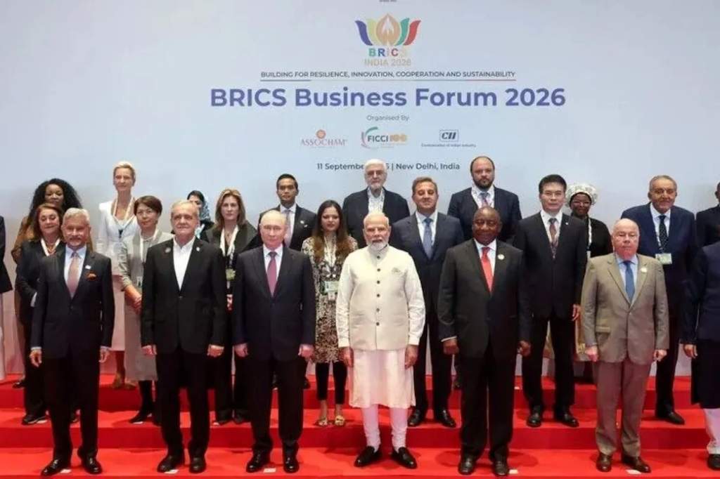 Para pemimpin negara anggota BRICS menghadiri KTT di New Delhi
