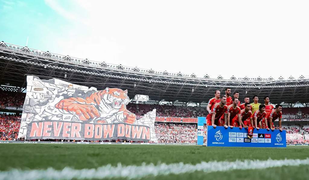 Selebrasi pemain Persija Jakarta saat menghadapi Persib Bandung di SUGBK
