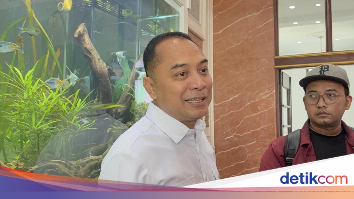 Suasana Balai Kota Surabaya tempat pengumuman rencana BOPDA pesantren