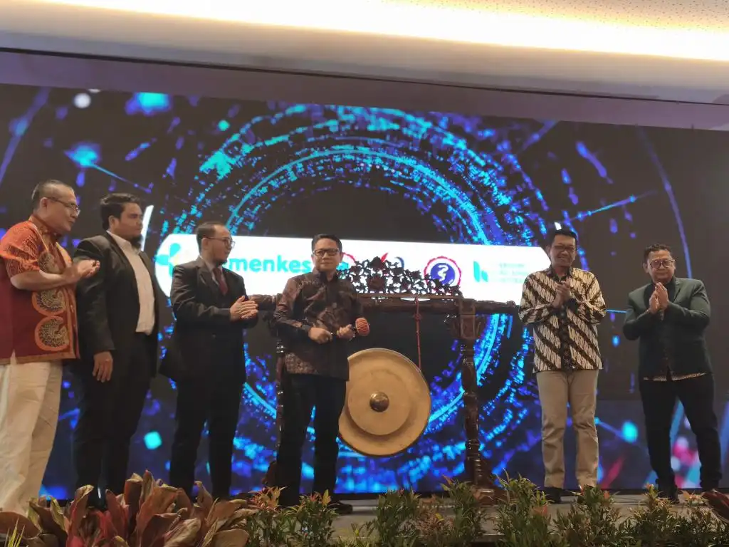 Suasana penyelenggaraan Indoanalgesia Summit 2026 di Surabaya