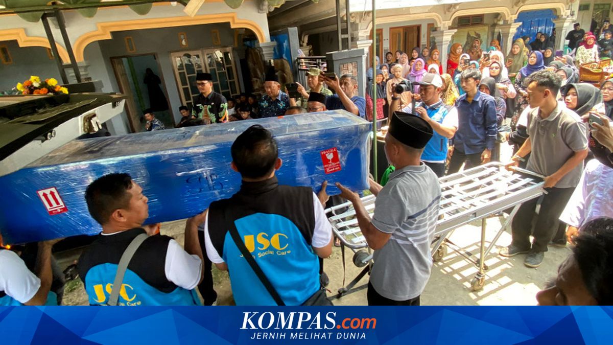 Suasana rumah duka korban kecelakaan KM Virgo Transport 8 di Blitar
