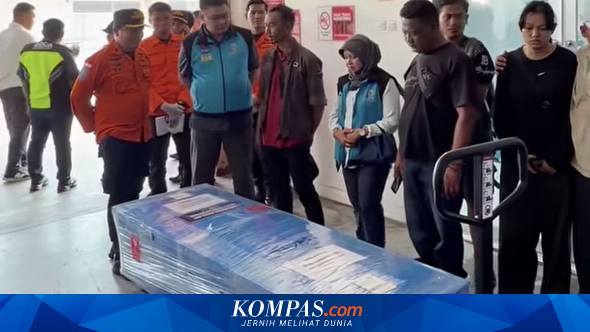 Suasana rumah duka korban kecelakaan KM Virgo Transport 8 di Tulungagung
